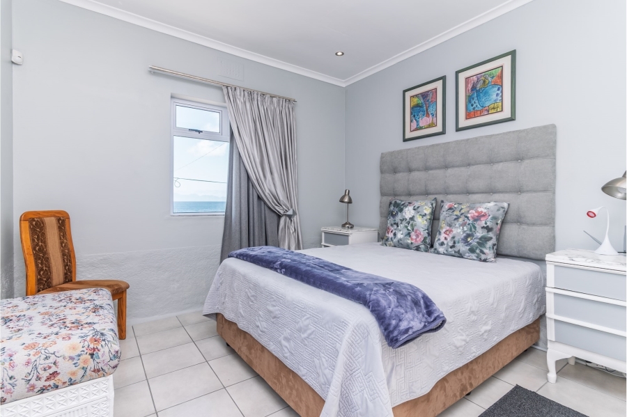 3 Bedroom Property for Sale in Cairnside Western Cape